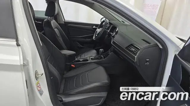 Volkswagen Jetta 2020 — Şəkil 30/33