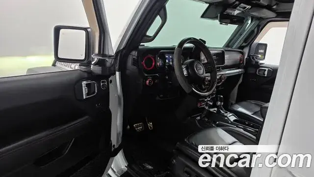 Jeep Wrangler 2024 — Фото 10/20