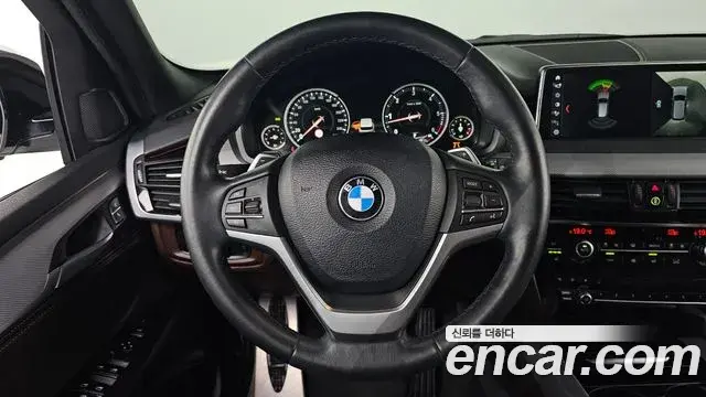 BMW X5 2018 — Фото 13/20