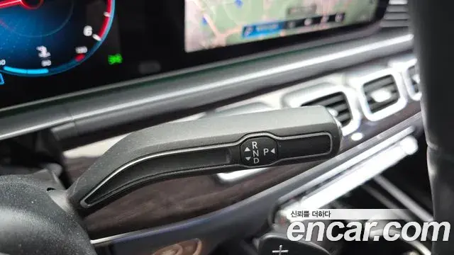 Mercedes-Benz GLE-Class 2021 — Фото 9/20