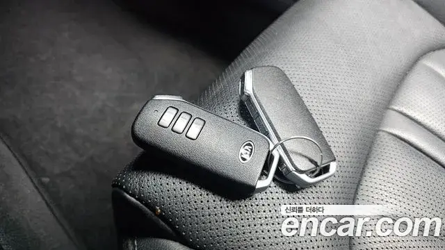 Kia K5 2020 — Photo 33/33