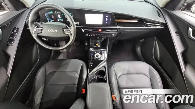 Kia Niro 2025 — Фото 7/20