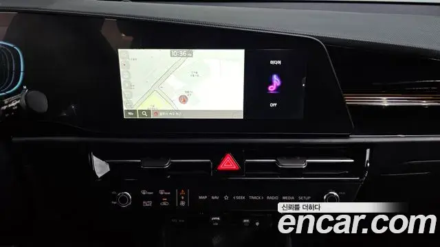 Kia Niro 2025 — Фото 13/20