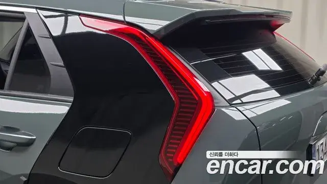 Kia Niro 2022 — Şəkil 4/35