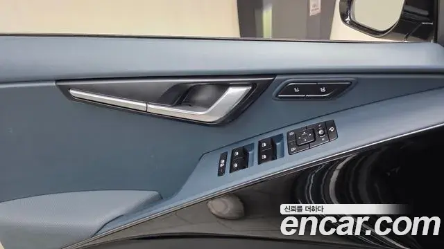 Kia Niro 2022 — Şəkil 10/35