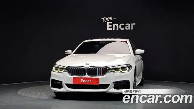 BMW 5 Series 2019 — Фото 3/20