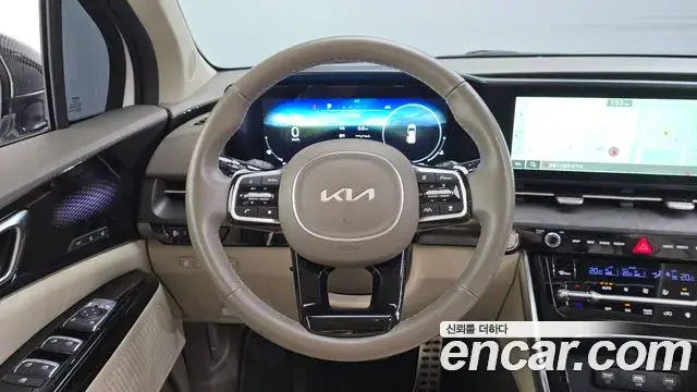 Kia Carnival 2022 — Фото 12/20