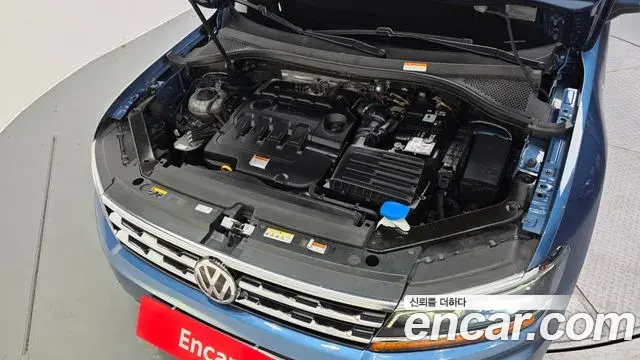 Volkswagen Tiguan Allspace 2020 — Фото 5/20