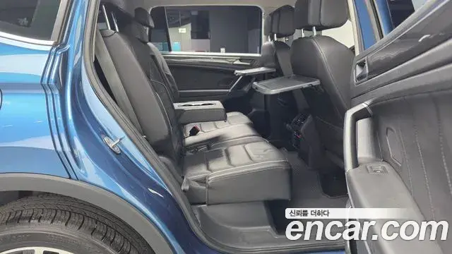 Volkswagen Tiguan Allspace 2020 — Фото 12/20