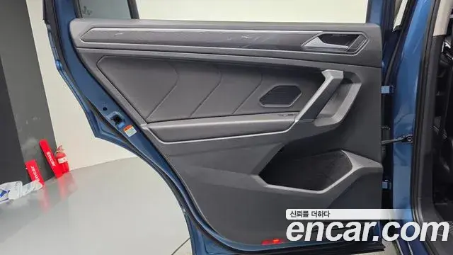 Volkswagen Tiguan Allspace 2020 — Photo 1/35
