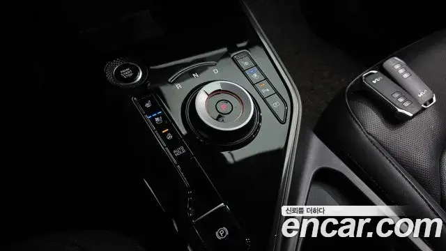 Kia Niro 2022 — Photo 2/39