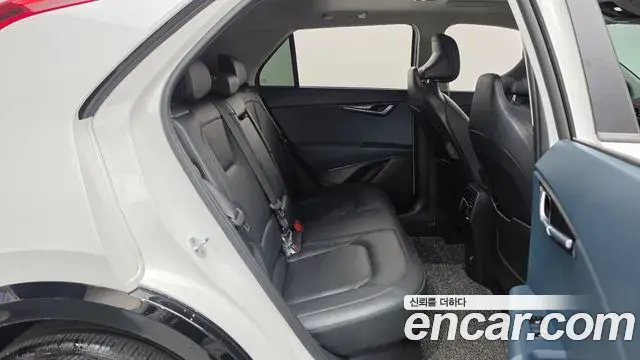 Kia Niro 2022 — Photo 15/39