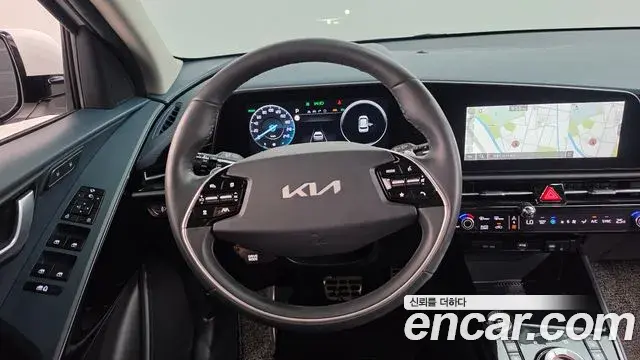 Kia Niro 2022 — Photo 17/39