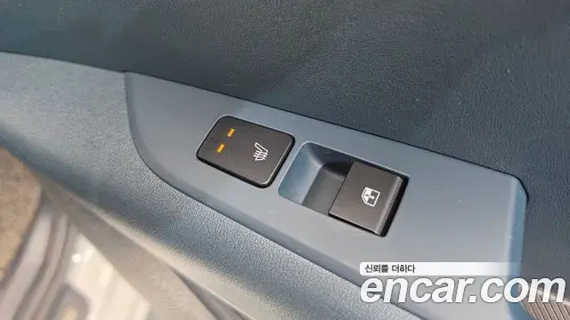 Kia Niro 2022 — Photo 1/39