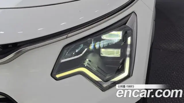 Kia Niro 2022 — Photo 6/39