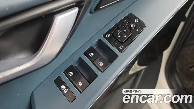 Kia Niro 2022 — Photo 9/39