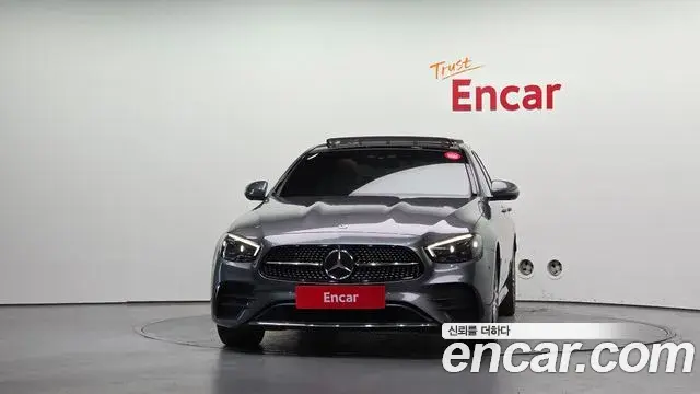 Mercedes-Benz E-Class 2021 — Фото 3/20