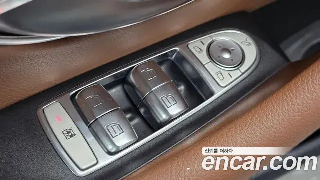 Mercedes-Benz E-Class 2021 — Фото 15/20