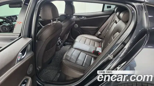 Kia Stinger 2019 — Photo 26/35