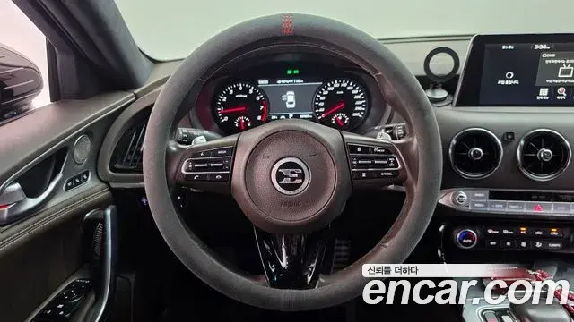 Kia Stinger 2019 — Photo 6/35