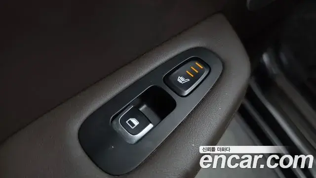 Kia Stinger 2019 — Photo 24/35