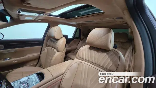 Genesis G90 2022 — Фото 12/20