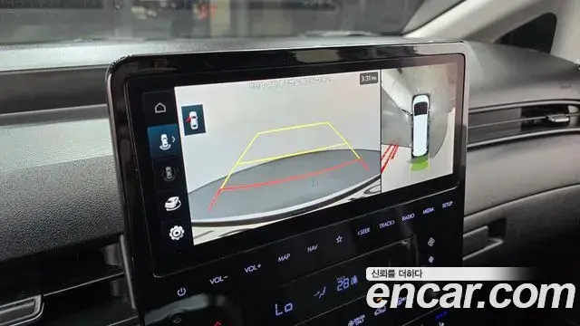 Hyundai Staria 2024 — Фото 15/20