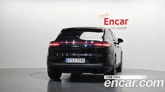 Porsche Cayenne 2021 — Фото 4/20
