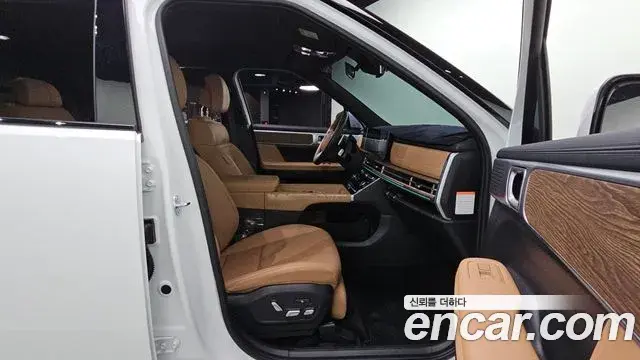 Hyundai Santa Fe 2025 — Фото 11/20
