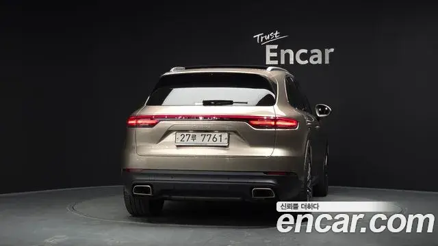Porsche Cayenne 2019 — Фото 3/20
