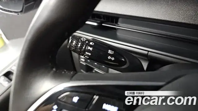 Hyundai Staria 2022 — Photo 14/28