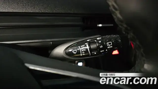 Hyundai Staria 2022 — Photo 19/28