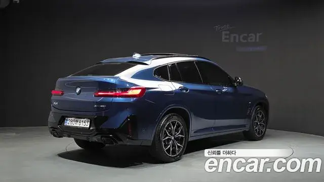 BMW X4 2022 — Фото 1/20