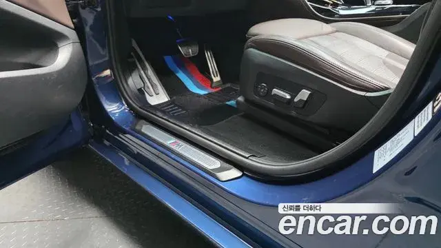 BMW X4 2022 — Фото 18/20