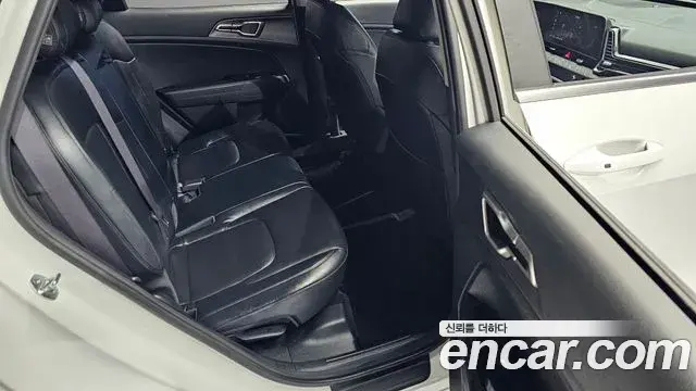 Kia Sportage 2022 — Фото 11/20