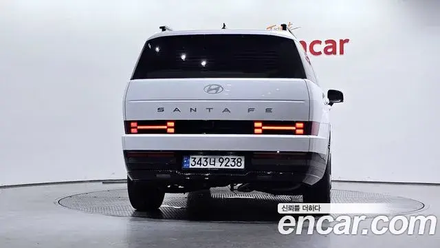 Hyundai Santa Fe 2024 — Фото 4/20