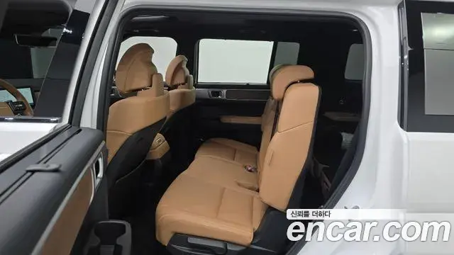Hyundai Santa Fe 2024 — Фото 12/20