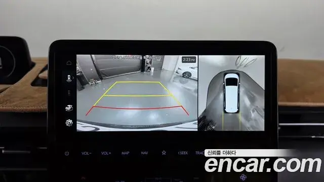 Hyundai Staria 2021 — Photo 14/20