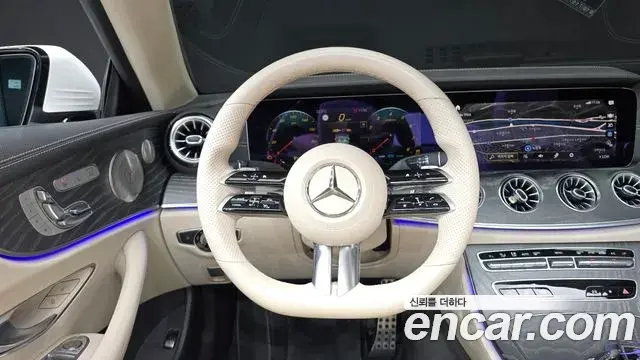 Mercedes-Benz E-Class 2021 — Фото 12/20