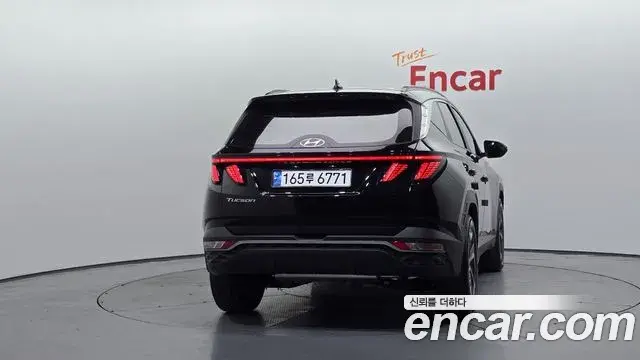 Hyundai The New Tucson 2023 — Фото 4/20