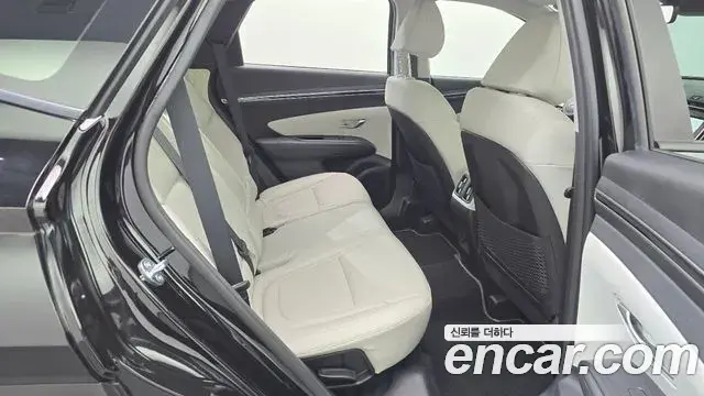 Hyundai The New Tucson 2023 — Фото 18/20