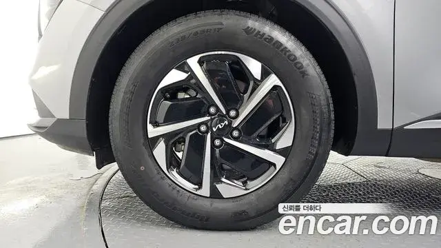 Kia Sportage 2023 — Şəkil 4/20