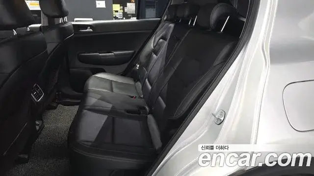 Kia Sportage The Bold 2019 — ფოტო 17/30