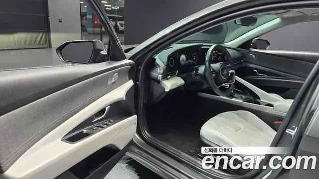 Hyundai Avante 2021 — Фото 10/20