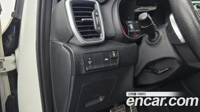 Kia Sportage The Bold 2021 — ფოტო 10/20