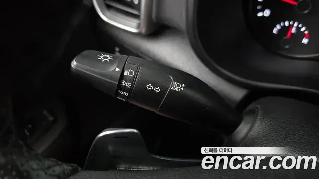 Kia Sportage The Bold 2021 — ფოტო 12/20