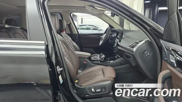 BMW X3 2022 — Фото 11/20