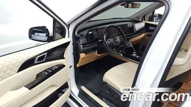 Kia Carnival 2021 — Фото 11/20