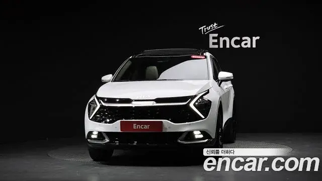 Kia Sportage 2022 — ფოტო 8/36