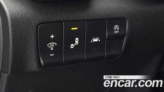 Kia Sportage The Bold 2018 — Фото 14/20